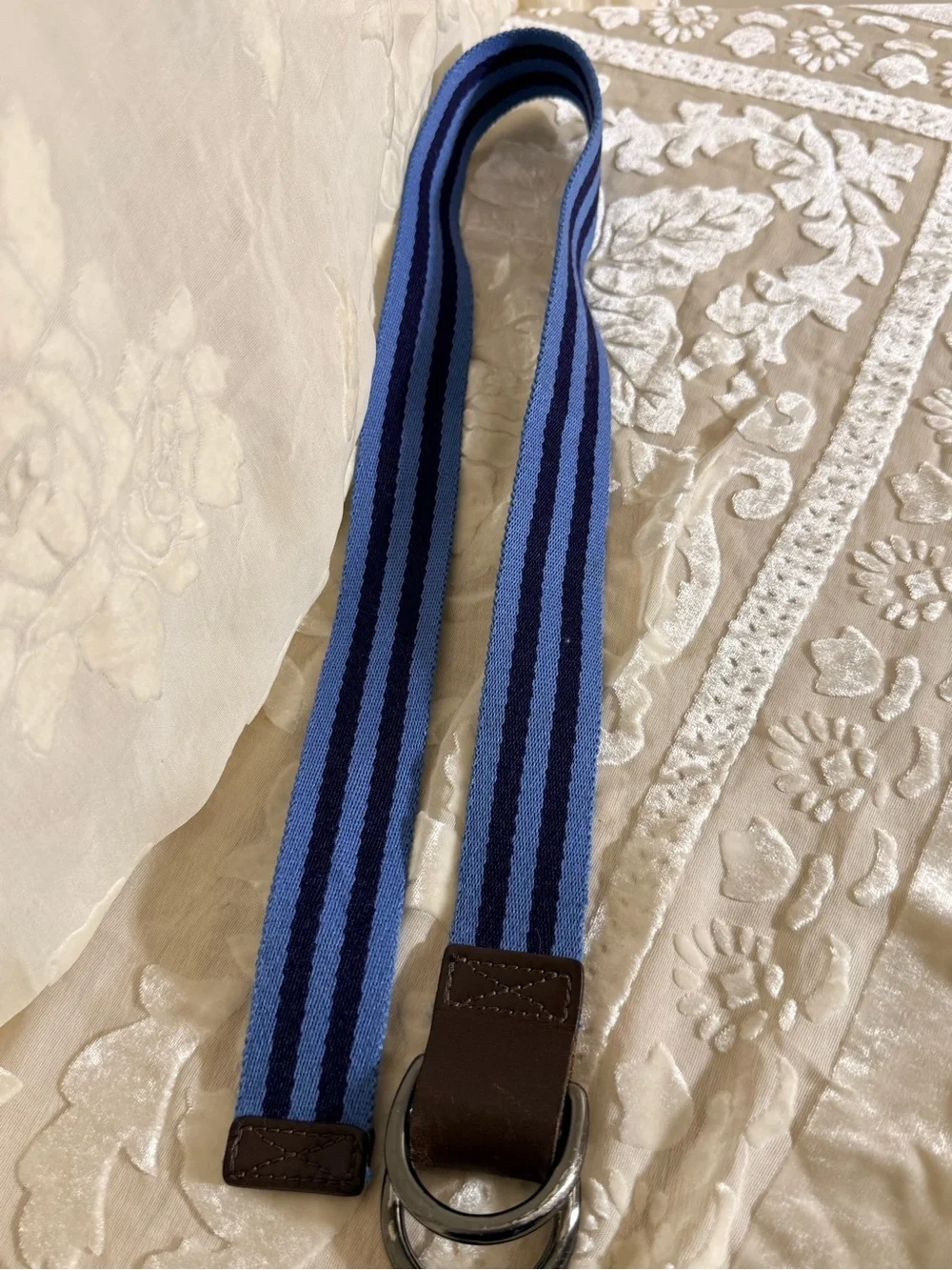 Vineyard Vines Shep & Ian D Ring Belt Size S Blue Navy Stripe Leather Trim 36”